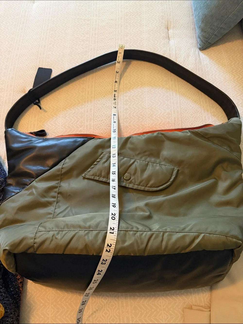 Minnessak JOURNAL STANDARD BAG Olive Green & Black NWOT